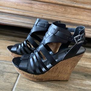 G By GUESS wedges